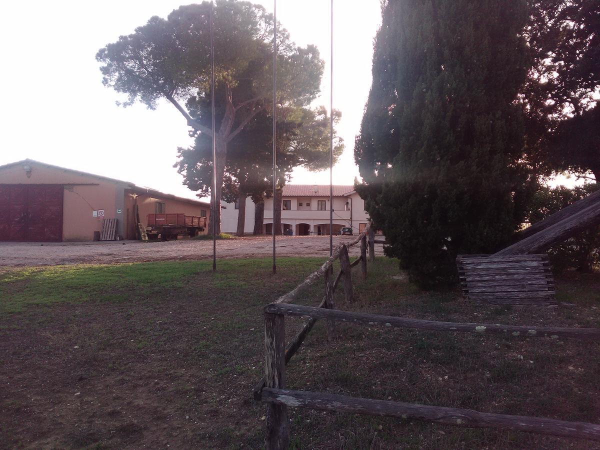 Biocampus La Roccaccia - Universita' Agraria Di Tarquinia Buitenkant foto